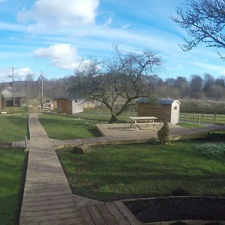 Orchard Hideaways * Penrith