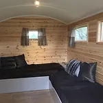 Orchard Hideaways, Penrith, The District *