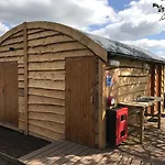 Camping Orchard Hideaways, Penrith, The District *