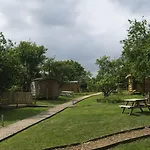 Camping Orchard Hideaways, Penrith, The District *