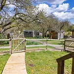 Camping Orchard Hideaways, Penrith, The District