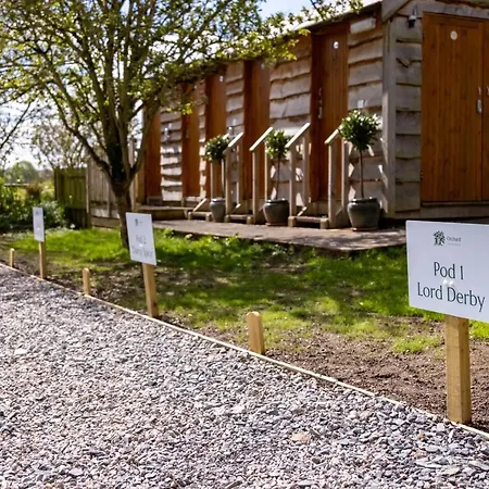 Orchard Hideaways * بنريث