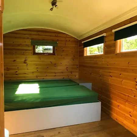 Orchard Hideaways مكان تخييم *