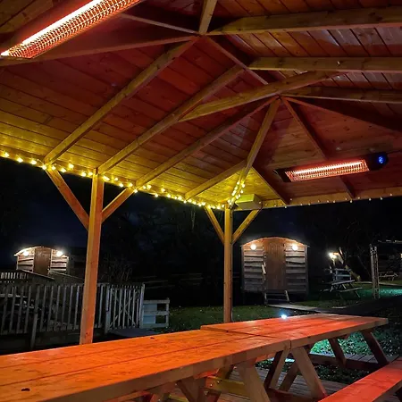 Orchard Hideaways - Work & * Пенрит