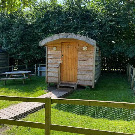 Orchard Hideaways *