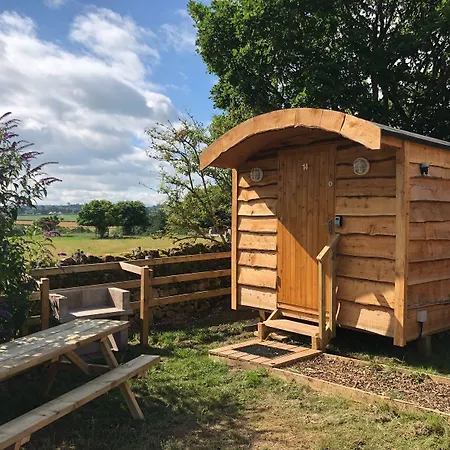 Campingplads Orchard Hideaways - Work & Penrith