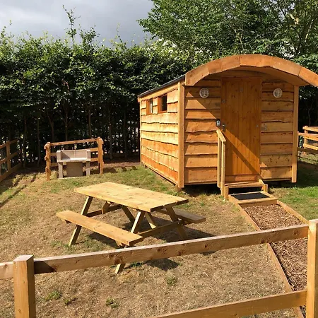 Campsite Orchard Hideaways - Work &