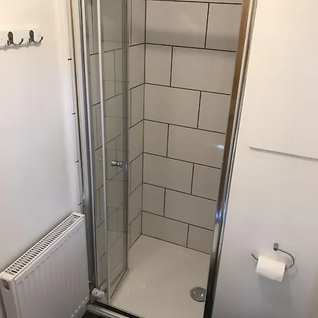 Orchard Hideaways - Work & Penrith