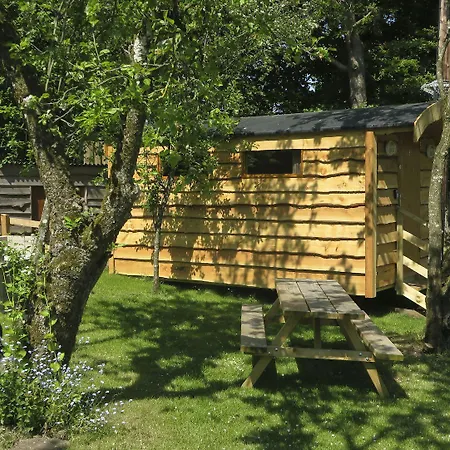 Orchard Hideaways - Work & *