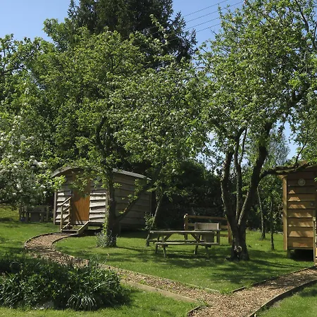 Orchard Hideaways - Work & *