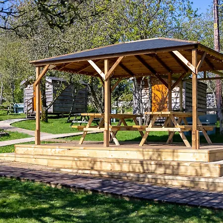 Orchard Hideaways - Work & Campingplads