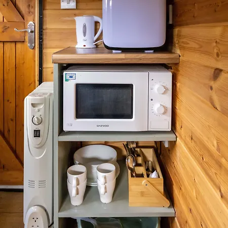 キャンプ場 Orchard Hideaways - Work &