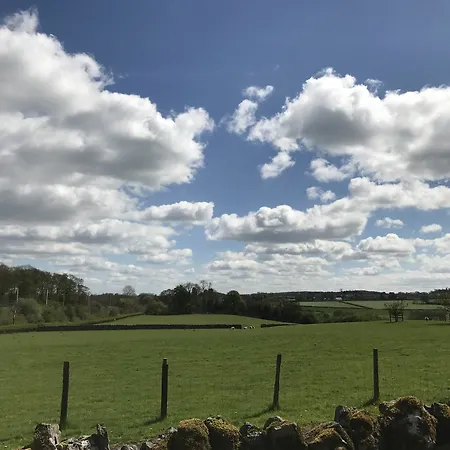 Orchard Hideaways - Work &