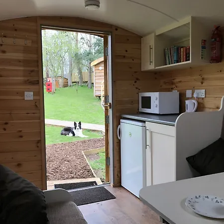 Orchard Hideaways *