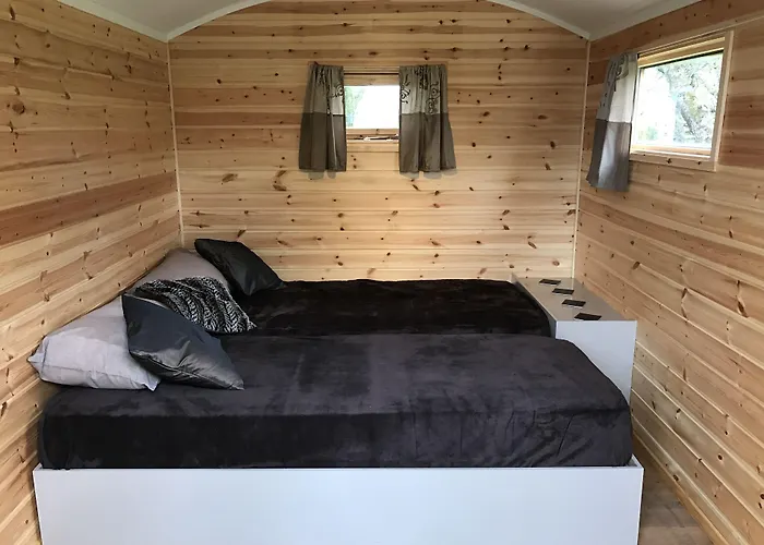 Orchard Hideaways, Penrith, The District 펜리스