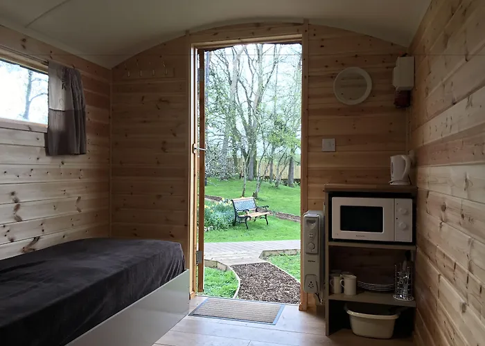 Orchard Hideaways, Penrith, The District *