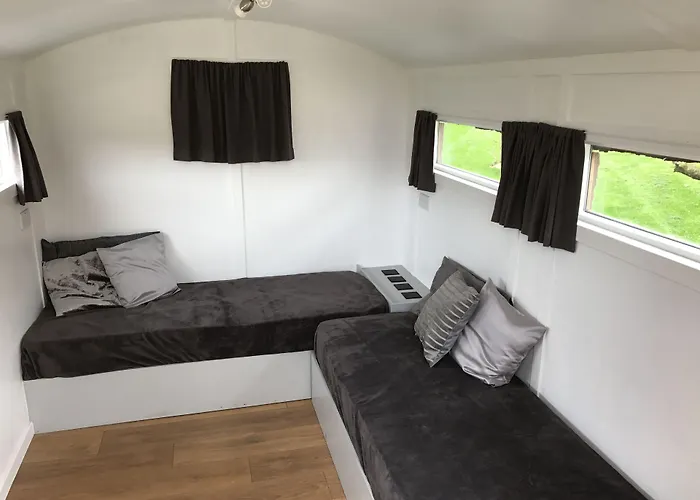 Orchard Hideaways, Penrith, The District 캠프장