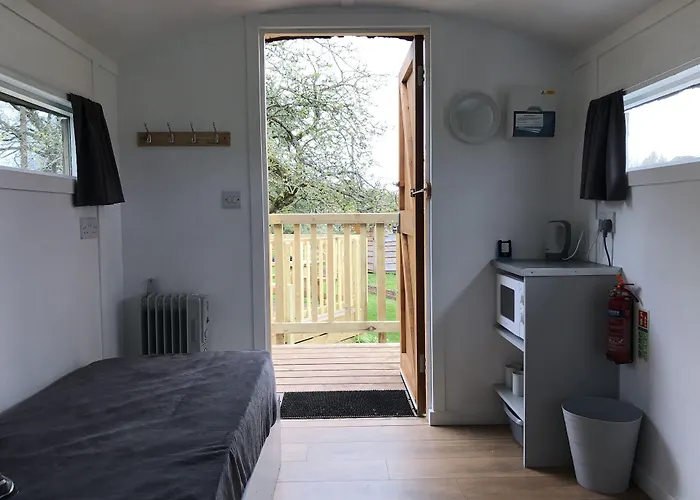 Orchard Hideaways, Penrith, The District 펜리스