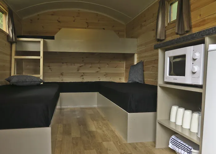 캠프장 Orchard Hideaways, Penrith, The District 펜리스