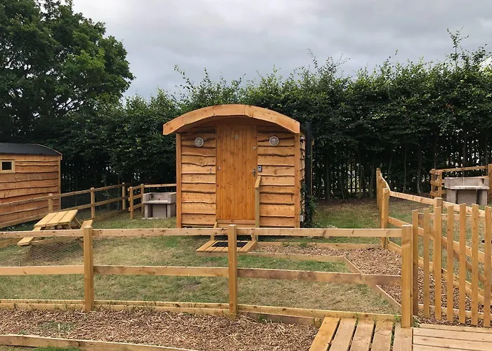 Orchard Hideaways, Penrith, The District