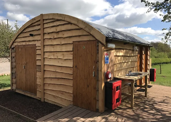 캠프장 Orchard Hideaways, Penrith, The District *