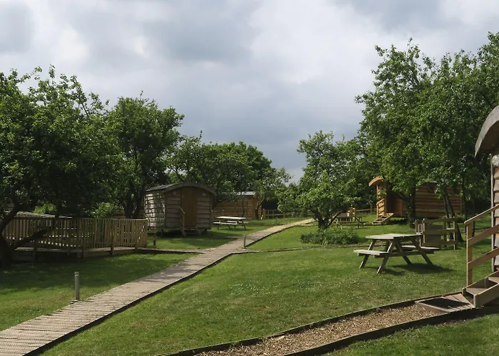 캠프장 Orchard Hideaways, Penrith, The District *