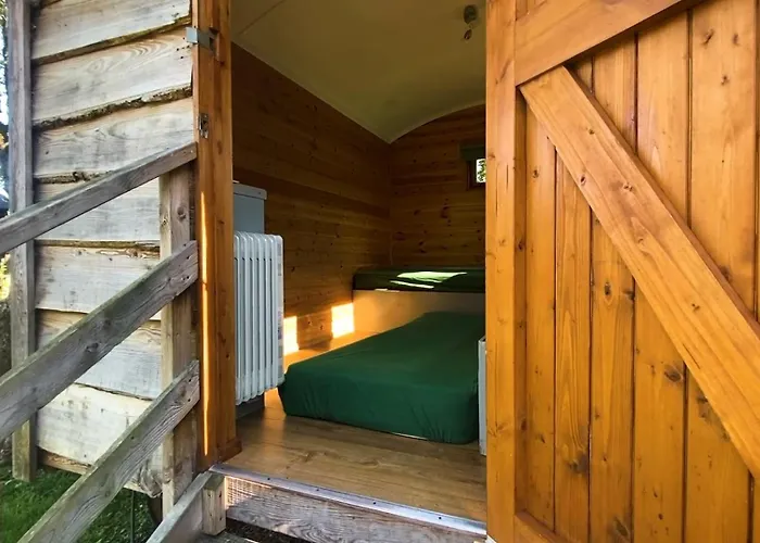 캠프장 Orchard Hideaways, Penrith, The District 펜리스